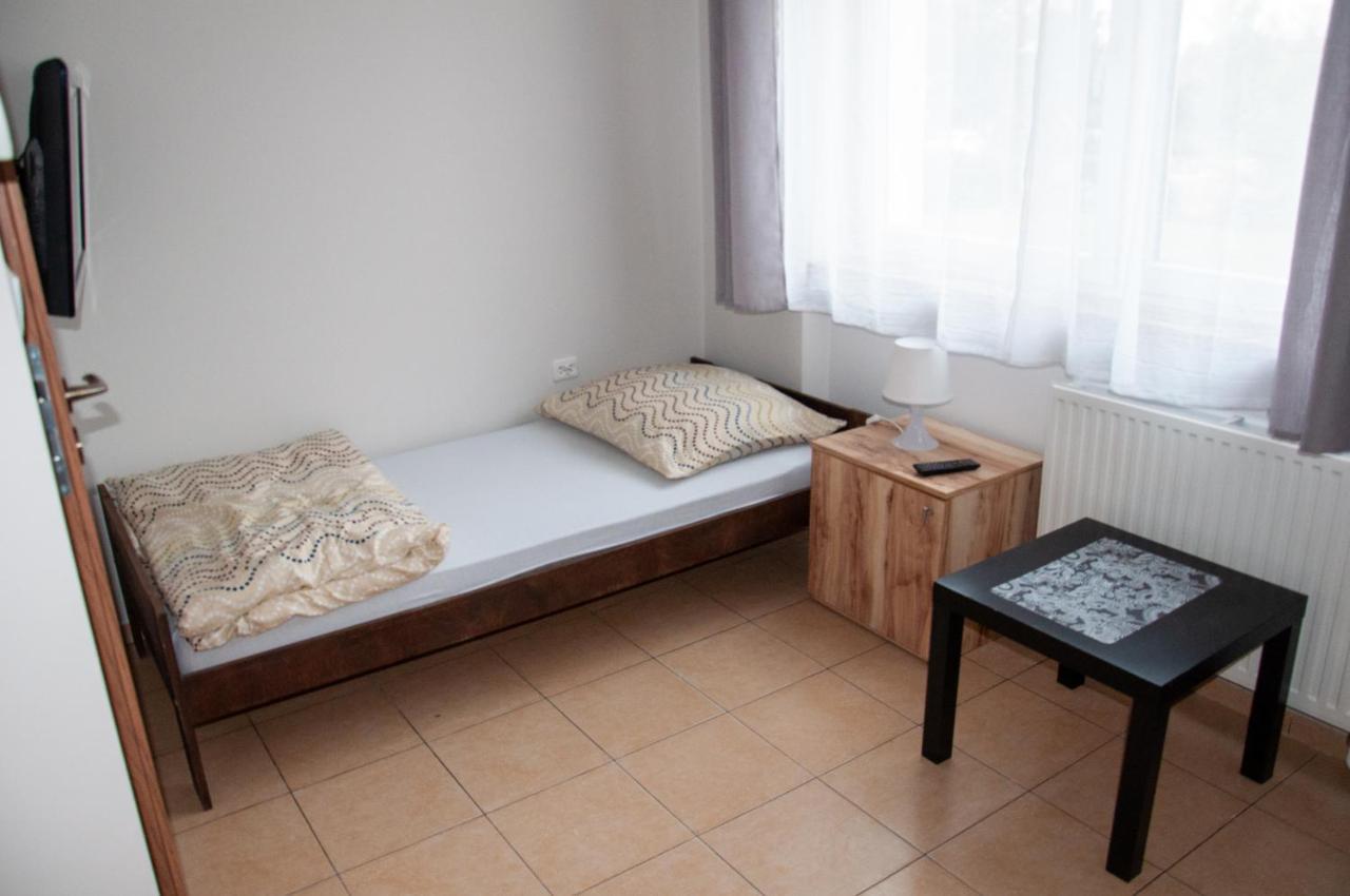 Pensjonat Dobranocka Wrocław Buitenkant foto